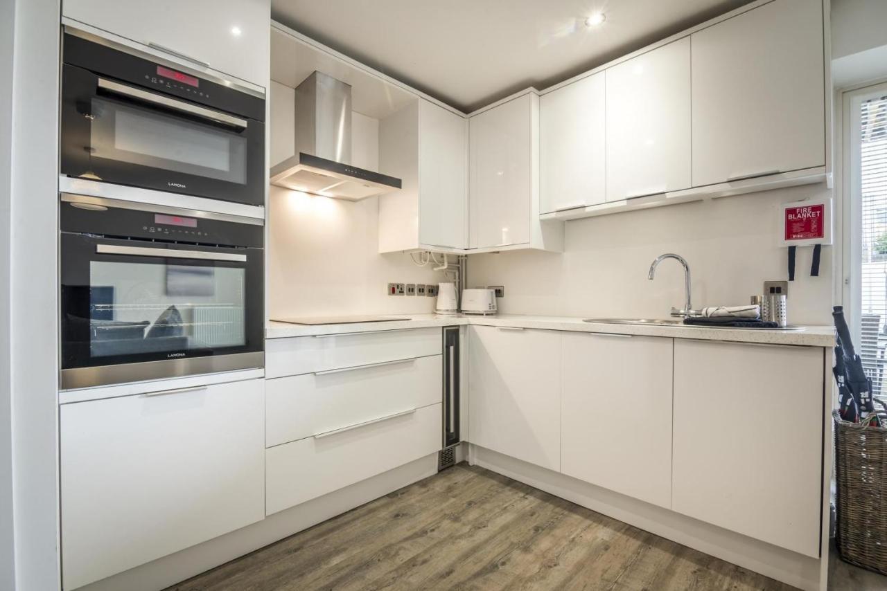 Milford Street - 5 Bedroom Luxurious Holiday Home - 桑德斯富特 外观 照片
